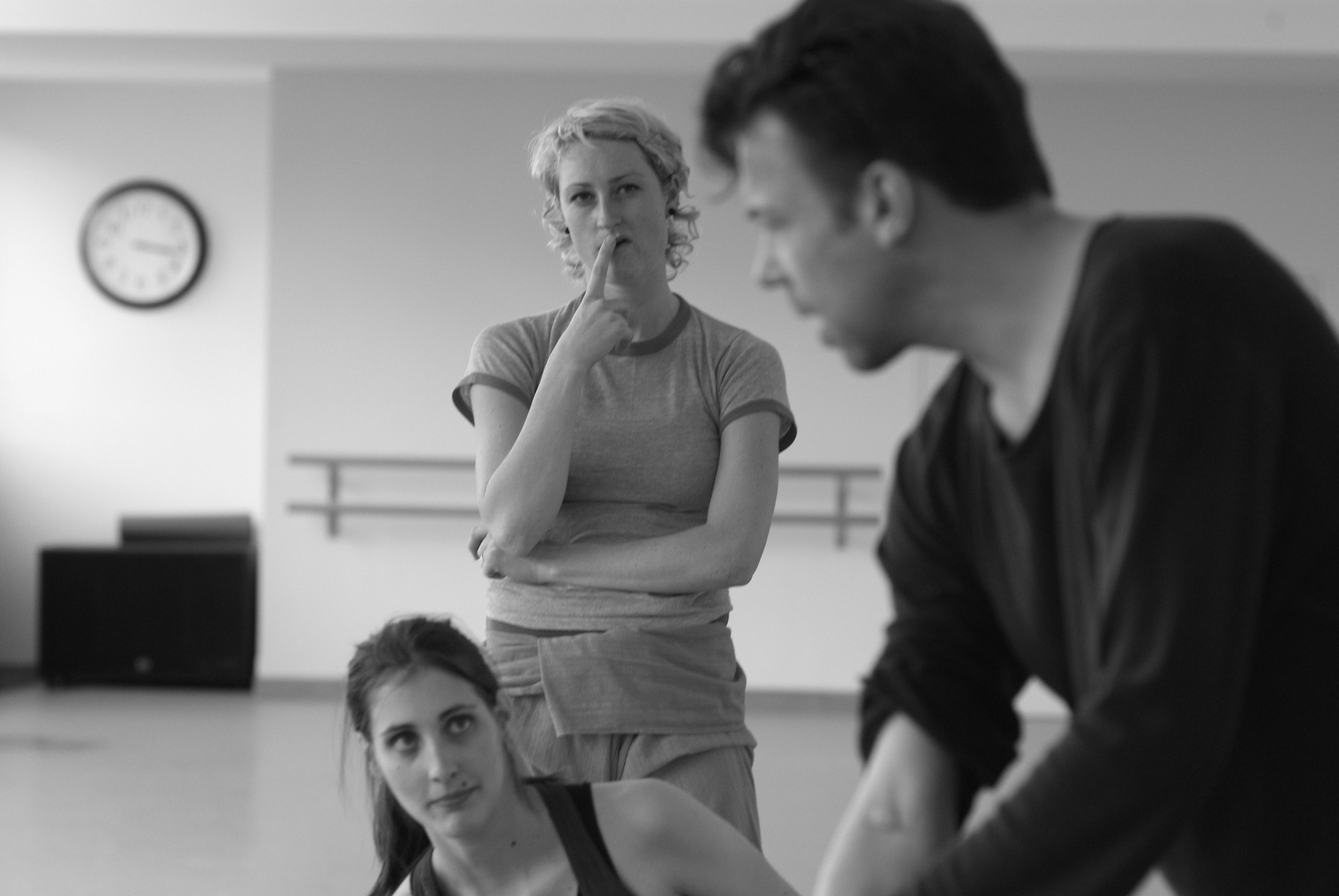 EN REPETITION - Alexandra Carey, Marina Ritz & Etienne Frey - © tristan pfund.jpg