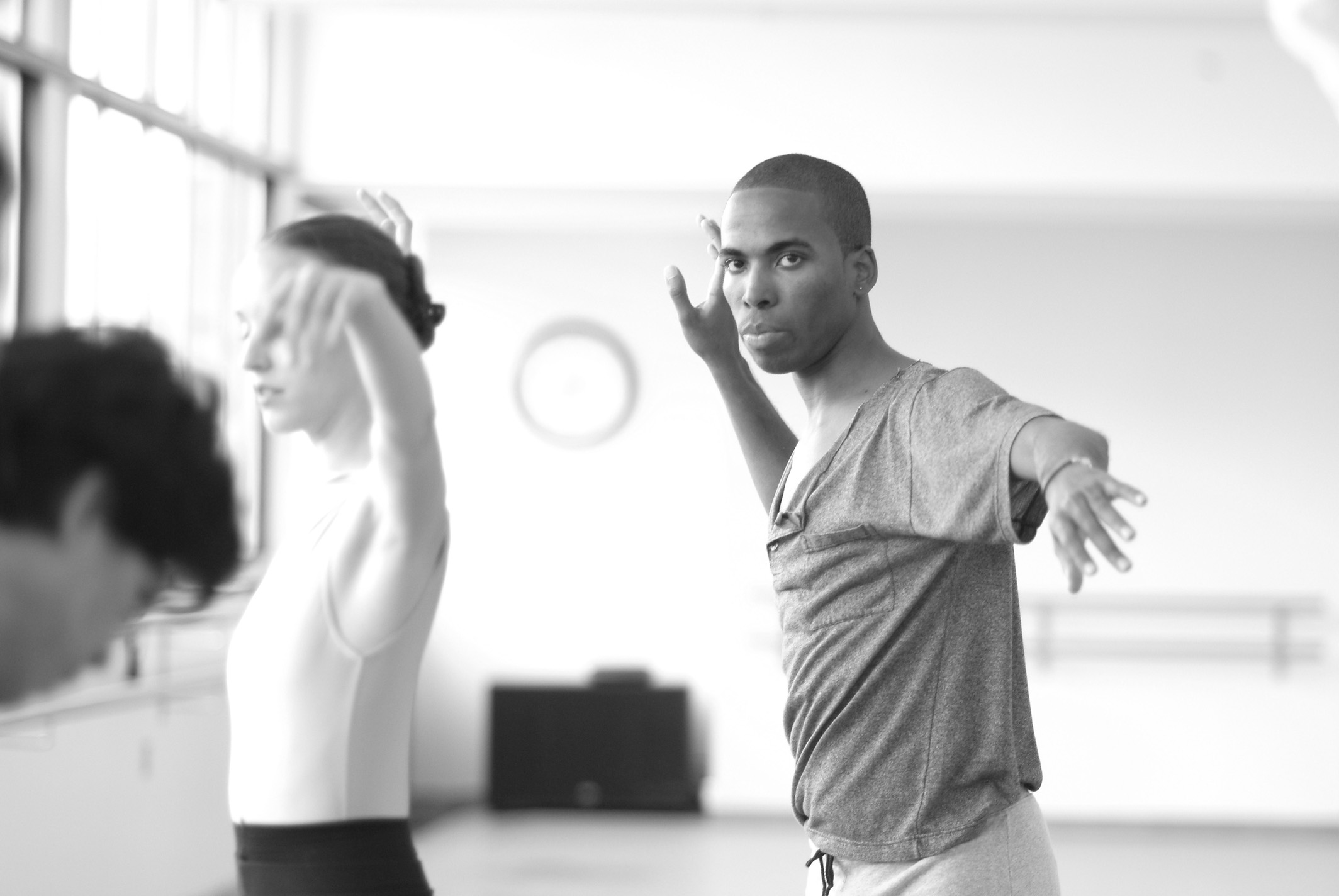 EN REPETITION - Anne-Violaine Pécoud & Ramon Moraes - © tristan pfund.jpg